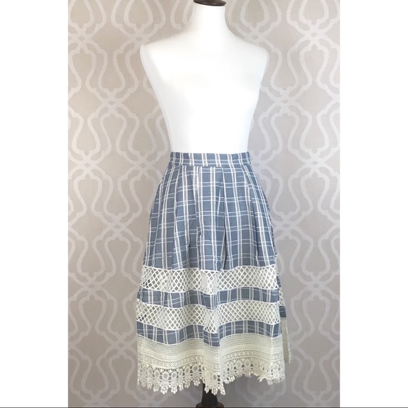 Classic Farmhouse Skirt - Picture 5 of 8
